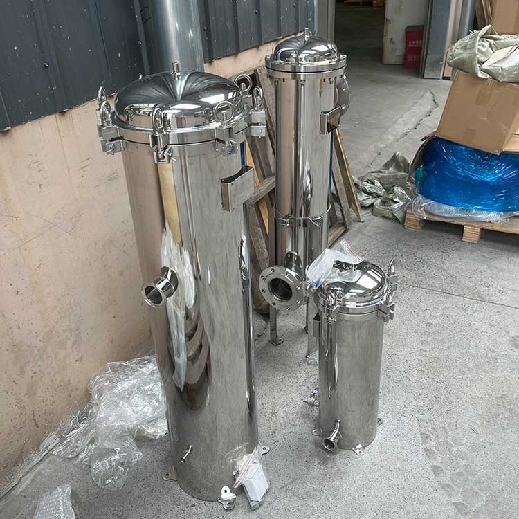 華豫生產(chǎn)供應不銹鋼袋式過濾器HYGLQ-DN100-10